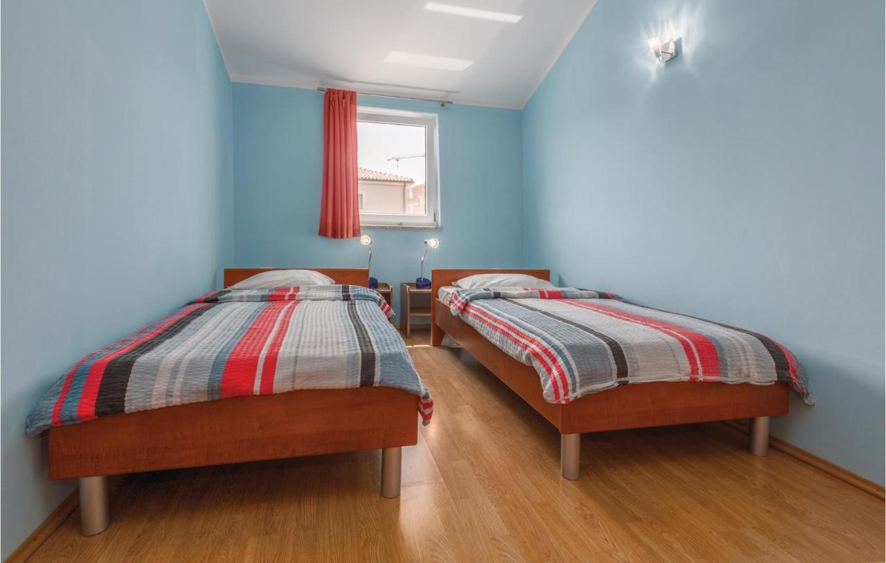 Nice Apartment In Kastel With Kitchen Luaran gambar